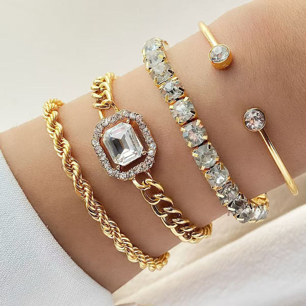 Artistic Retro Versatile Metal Chain Square Diamond 4-piece Set